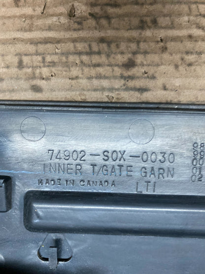 1999 to 2004 Honda Odyssey Rear Trunk Spoiler Gate Oem V2570 DG12