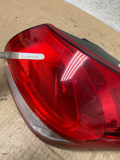 2014-2018 Kia Forte Right Passenger RH Side Tail Light AI8015 DW3