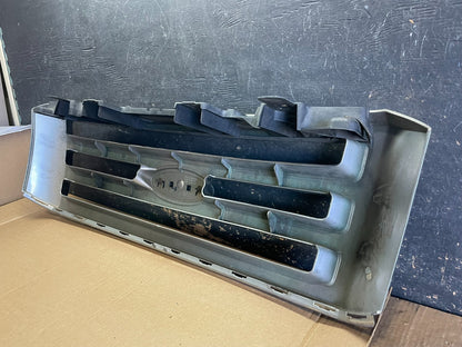 2007 to 2014 Ford Expedition Front Upper Chrome Grill Grille Oem AB2962 DG8