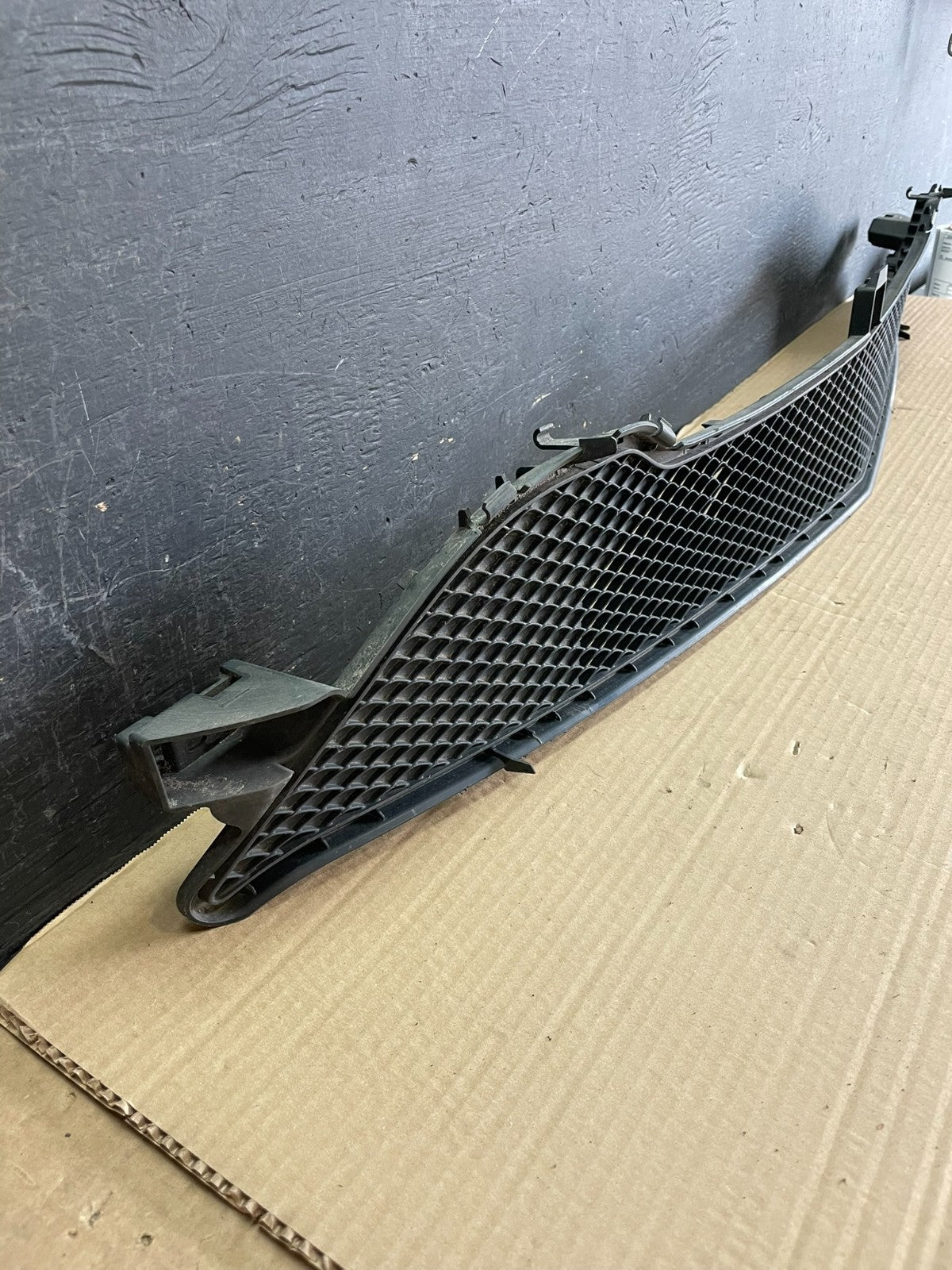 2014 to 2020 Mercedes Benz CLA250 Front Lower Bumper Grille A1178850022 AF34112
