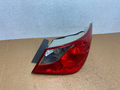 2011 2012 2013 Hyundai Sonata Right Passenger RH Tail Light AE0481 LK2