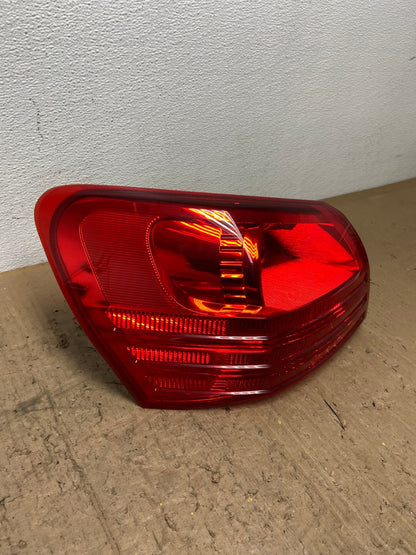 2008 to 2015 Nissan Rogue Left Driver Lh Side Tail Light OEM AC0194 LK2