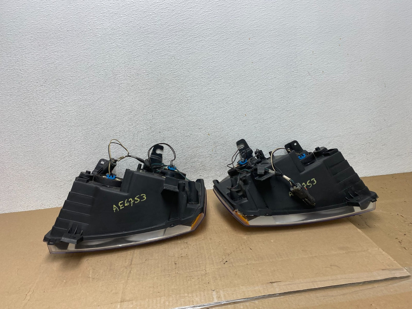 2005-2007 Jeep Grand Cherokee Left+Right Halogen Headlights AE6753 DW6