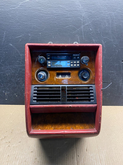 1982 to 1992 Rolls Royce Silver Radio Unit Console AG39840