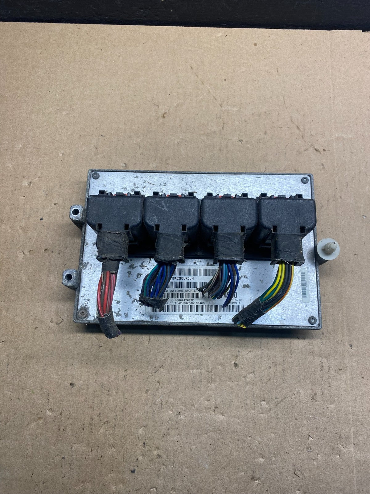 2010 Jeep Liberty Nitro 3.7L Engine Control Unit ECU ECM p68044702AE AE7482 DW0