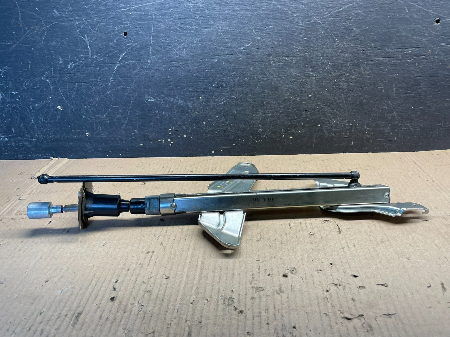 2014-2015 Mazda CX-9 CX9 Power Rear Door Lift Gate Liftgate Motor v1889 DG1