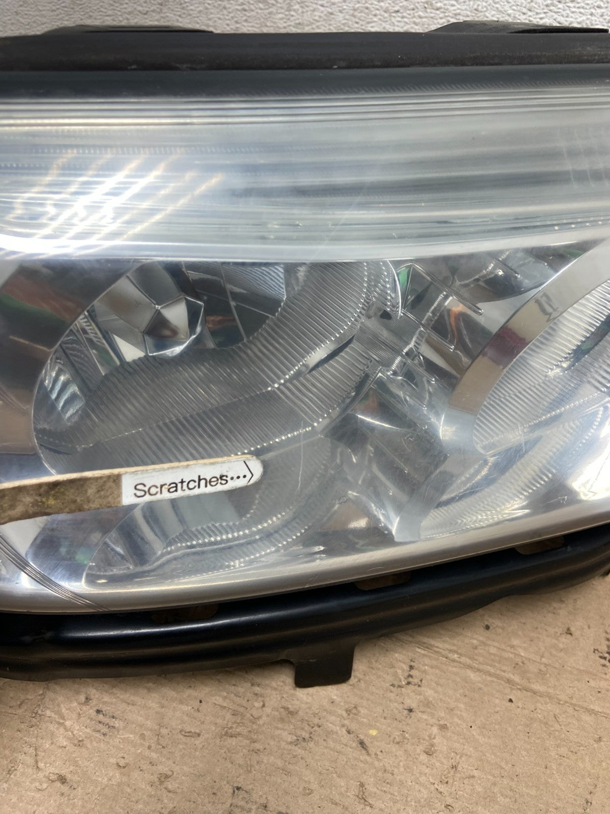 2006-2008 Subaru Forester Right Passenger Rh Headlight Halogen AF5007 DW3