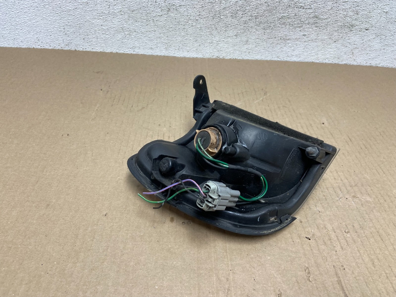 1999-2004 Nissan Pathfinder Front Left Driver Turn Signal AF5796 DW4