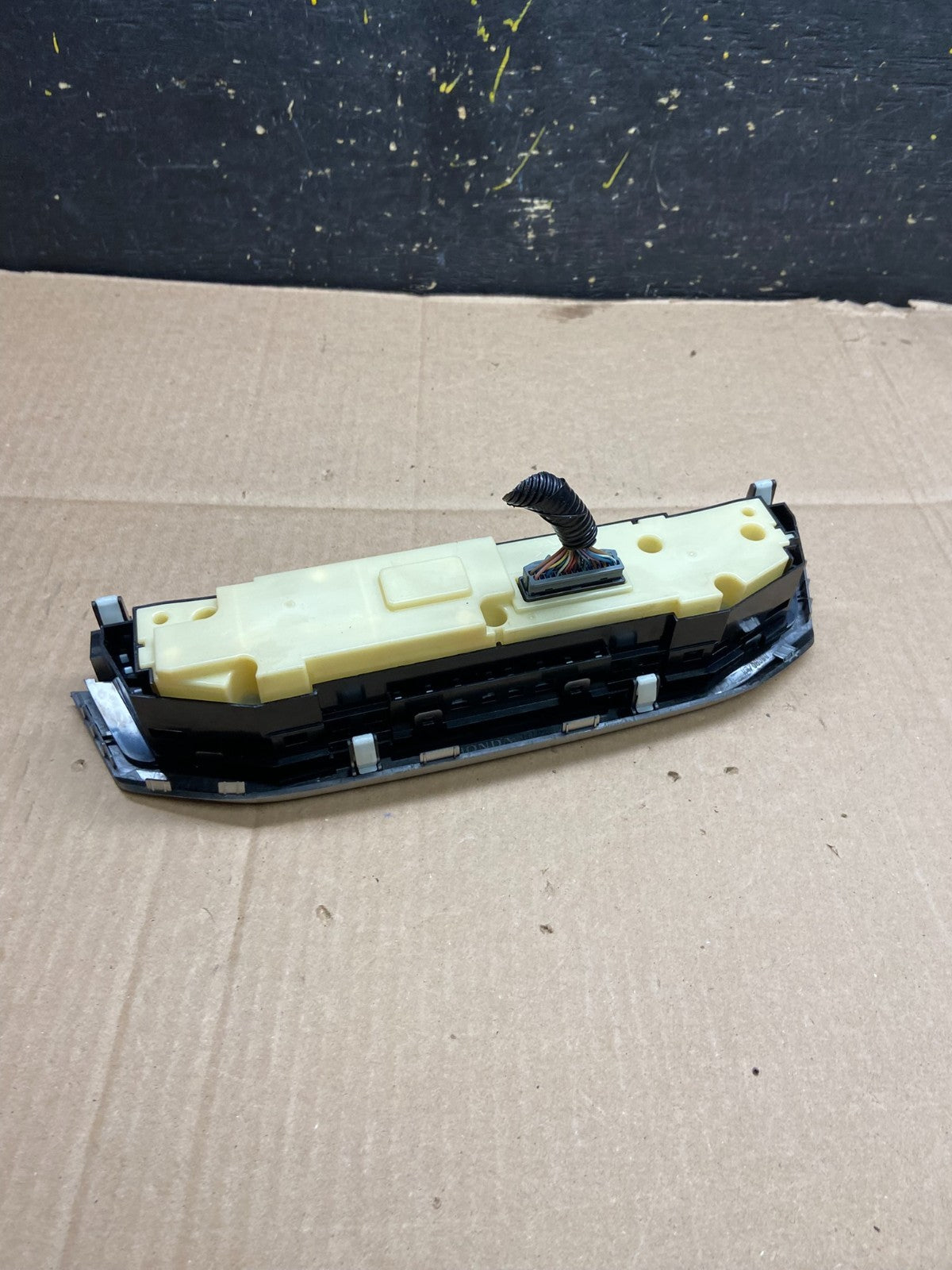 2013 2014 2015 Honda Accord Dash Air Vent Trim Climate Control Panel y2119  DG4