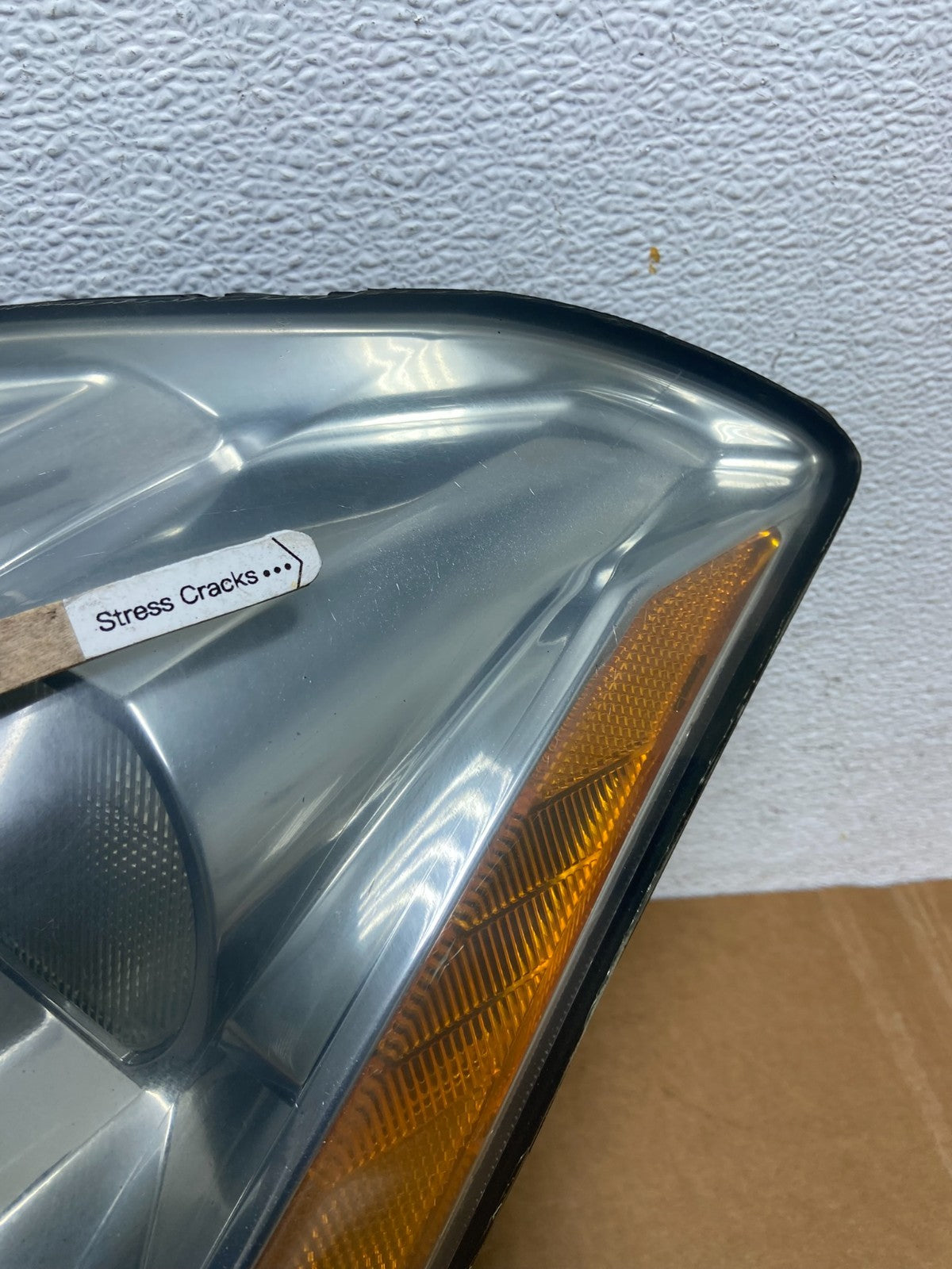 2004 to 2006 Nissan Maxima Left Driver Side Headlight Halogen AE1662 DW4