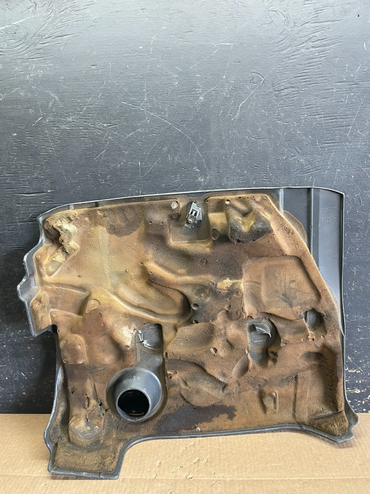 2006 to 2015 Lexus IS250 Engine Motor Cover Panel OEM AA6105 DG5