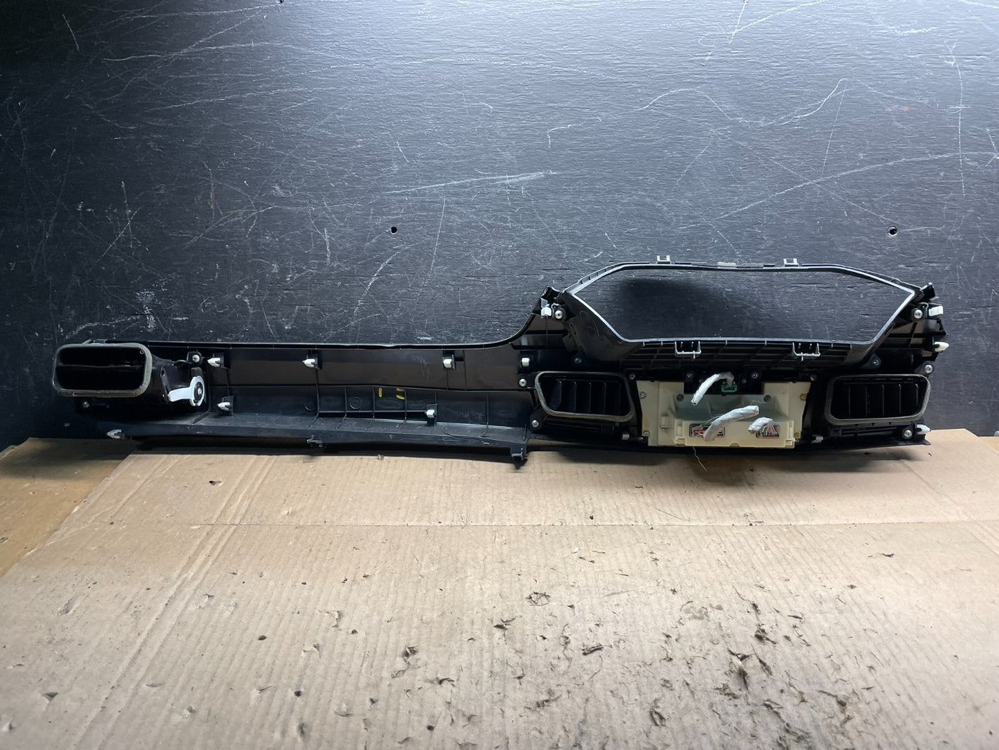 2011-2013 Honda Odyssey Dash Climate Control A/C Display Trim Bezel U2047 DG5