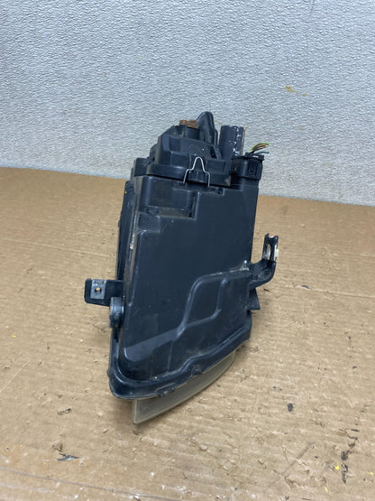 Halogen 2006 to 2008 BMW 3 Series Headlight Left Driver LH Oem Z3049 DW7