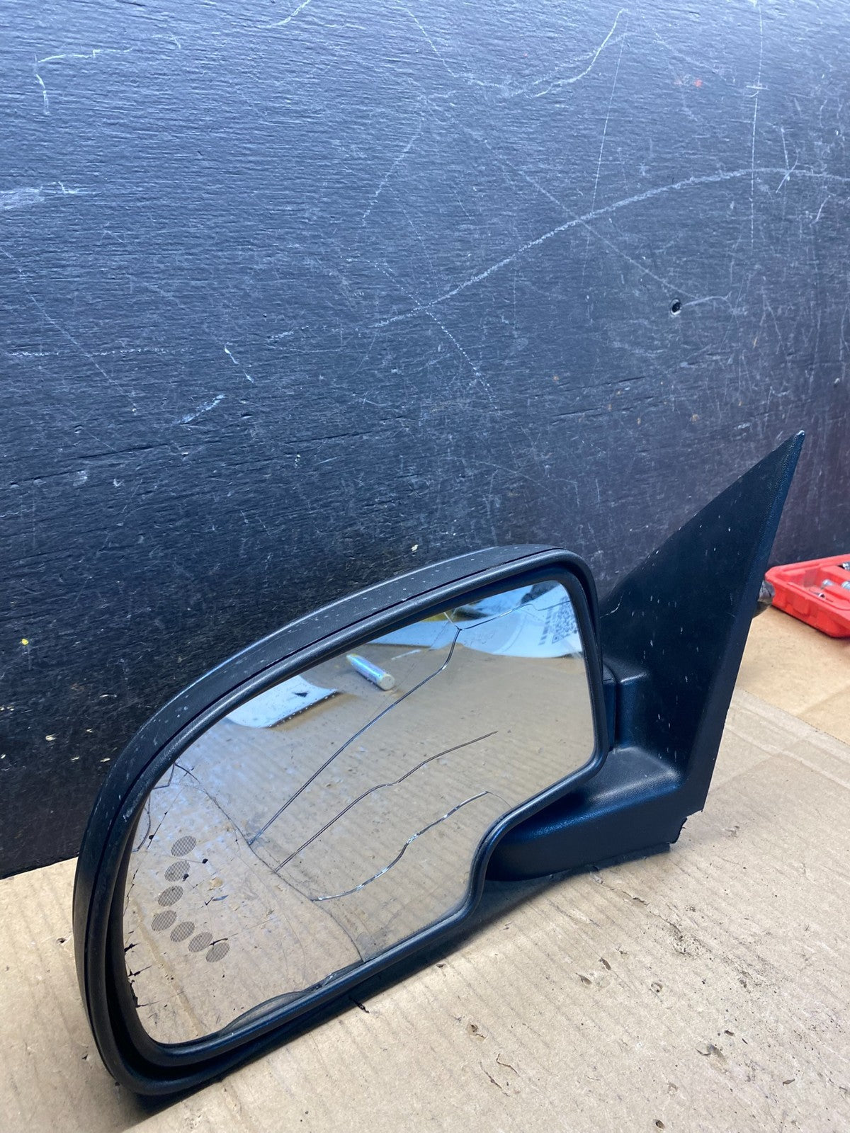 2003-2006 Chevrolet Tahoe Suburban Left Driver LH Turn Door Mirror OEM S2198 DG11