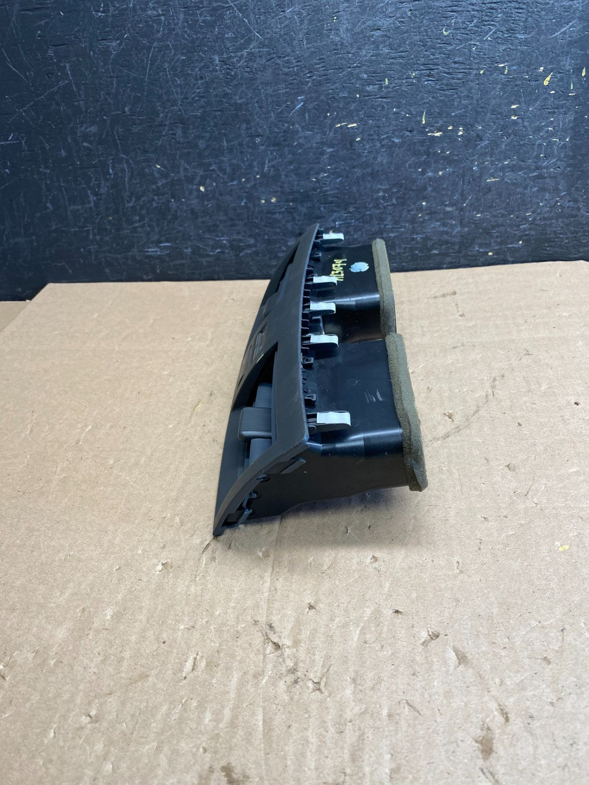 2007-2011 Toyota Camry Center Dashboard A/C HVAC Heater Air Vent Trim ai3074 DG2