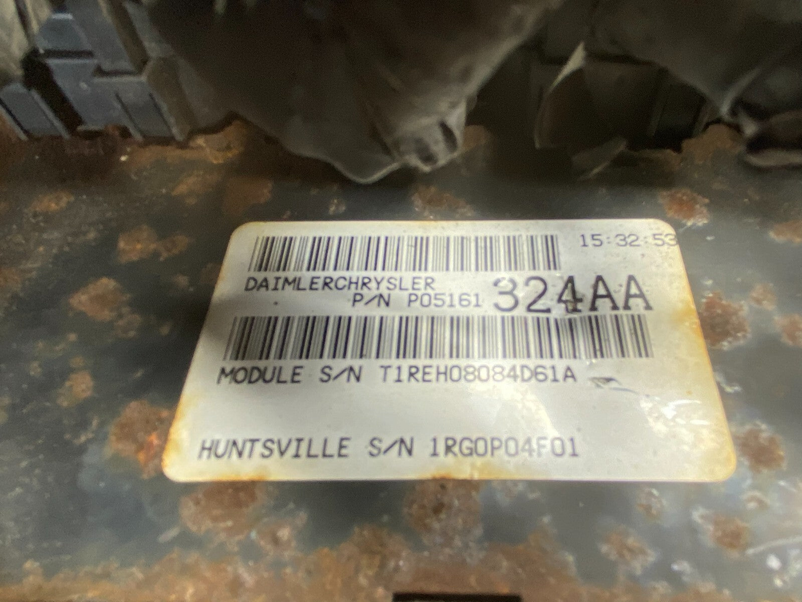 2005 Chrysler Caravan 3.3L Engine Control ECM p05161324aa L4025 DG2