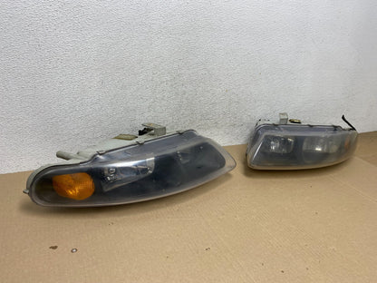 1997 to 2000 Dodge Avenger Left+Right Set Side Headlights AF5770 DW2