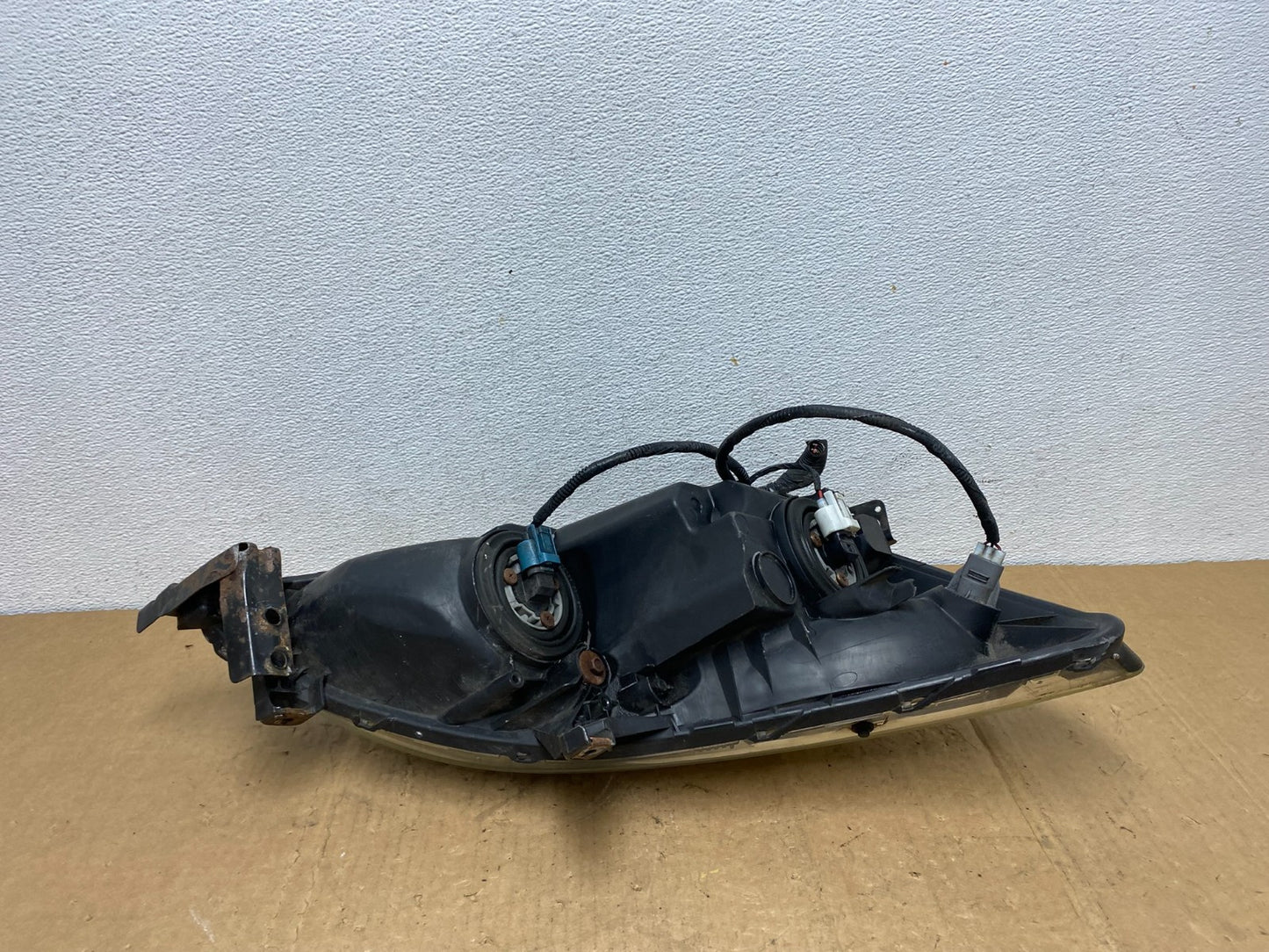 2003 - 2007 Honda Accord Left Driver LH Halogen Headlight AD1322 DW8