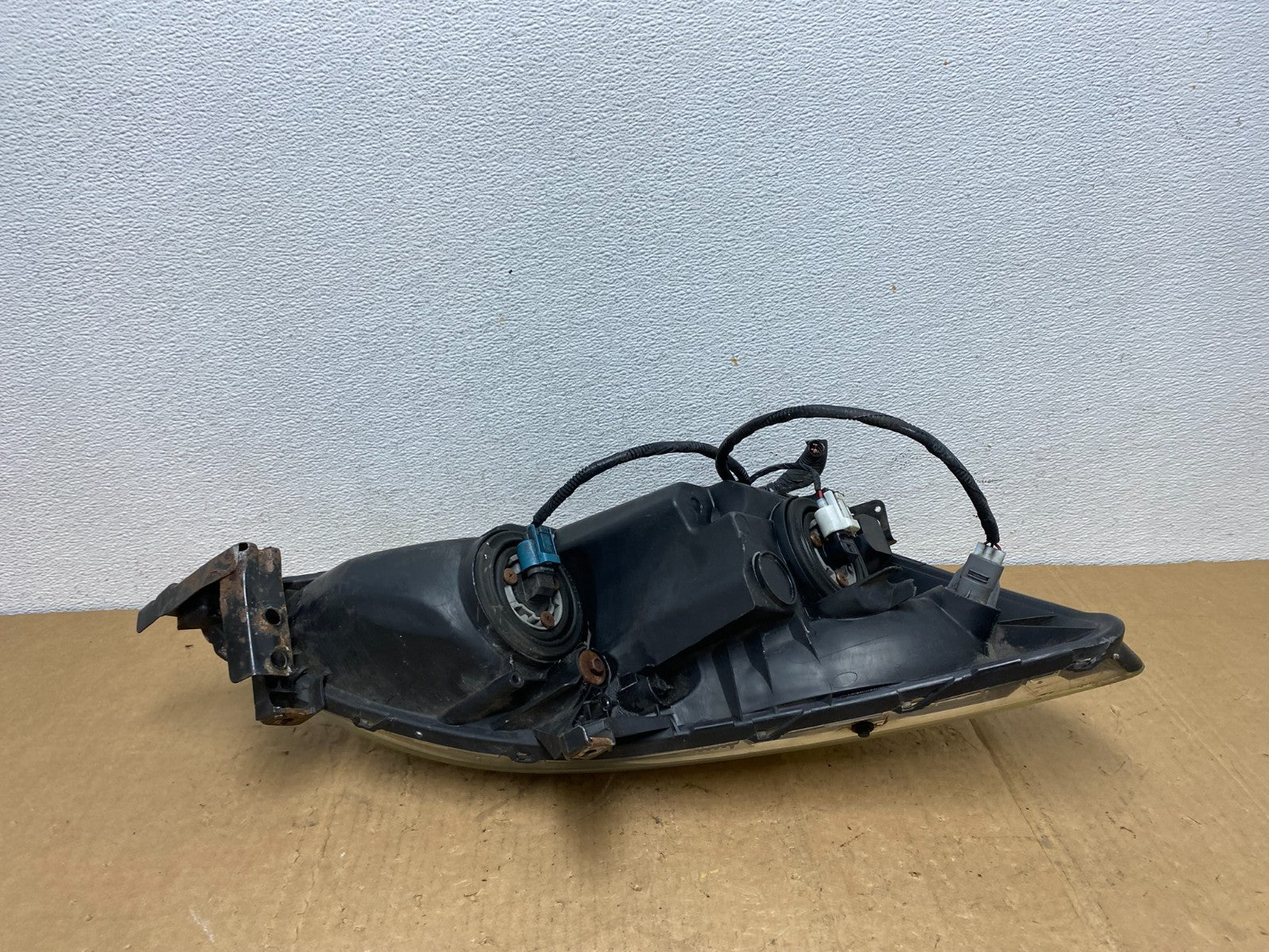 2003 - 2007 Honda Accord Left Driver LH Halogen Headlight AD1322 DW8
