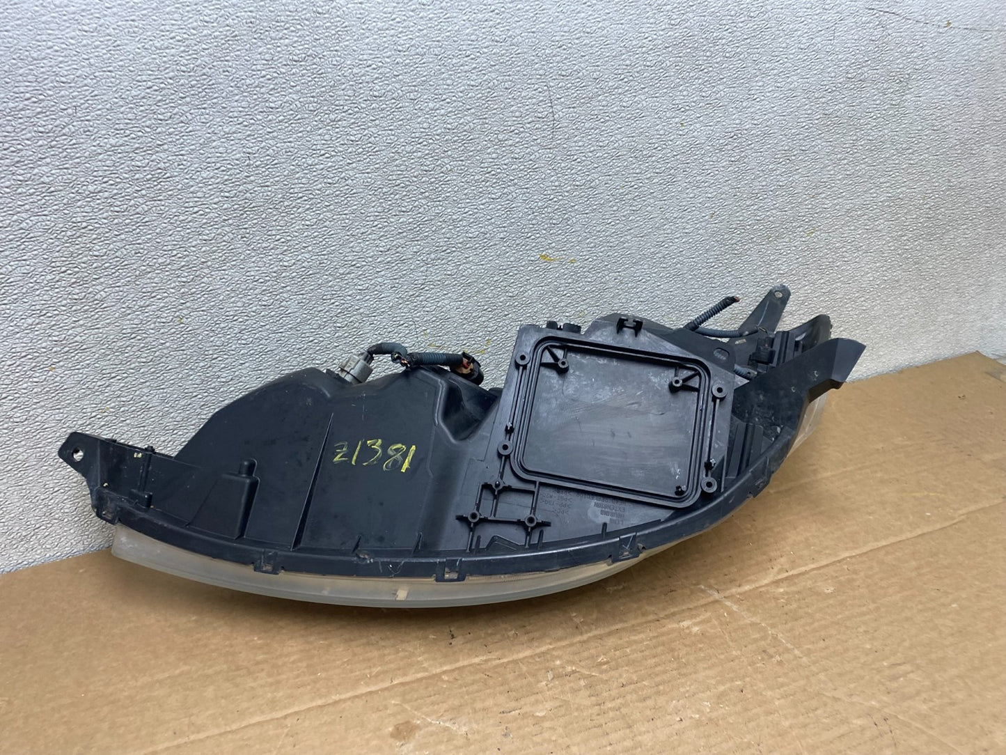 2006 to 2010 Toyota Sienna Right Passenger Rh Side Headlight Halogen Z1381 DW7