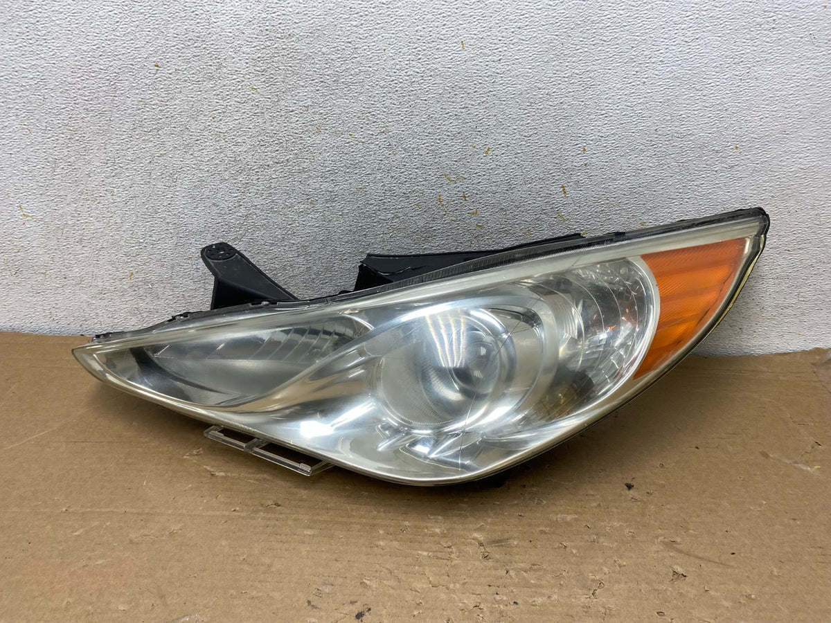 2011 - 2014 Hyundai Sonata Left Driver Lh Side Headlight Halogen AH8525 DW0
