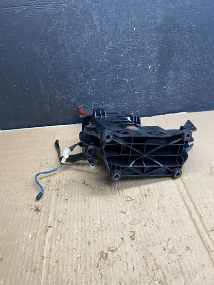 2002 to 2006 Lexus ES300 Center Console Shift Shifter AE2065 DG4