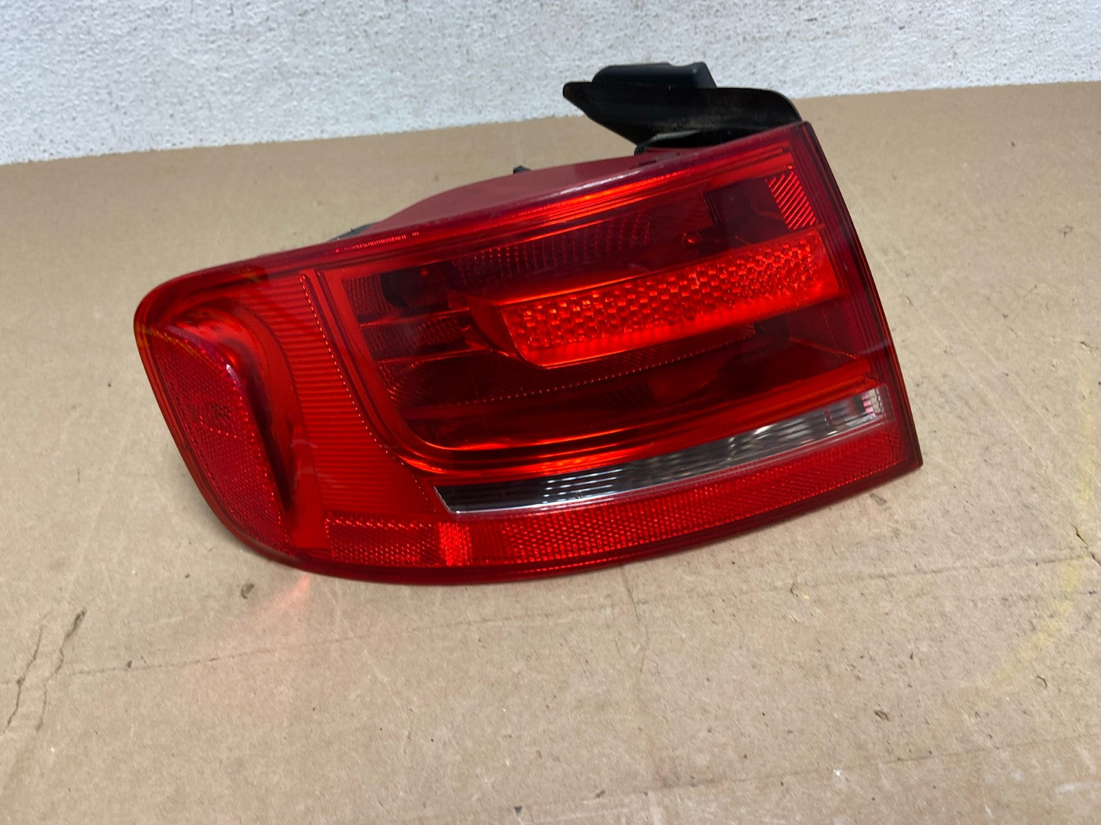 2009 to 2012 Audi A4 Sedan Left Driver LH Side Tail Light AE6800 LK0