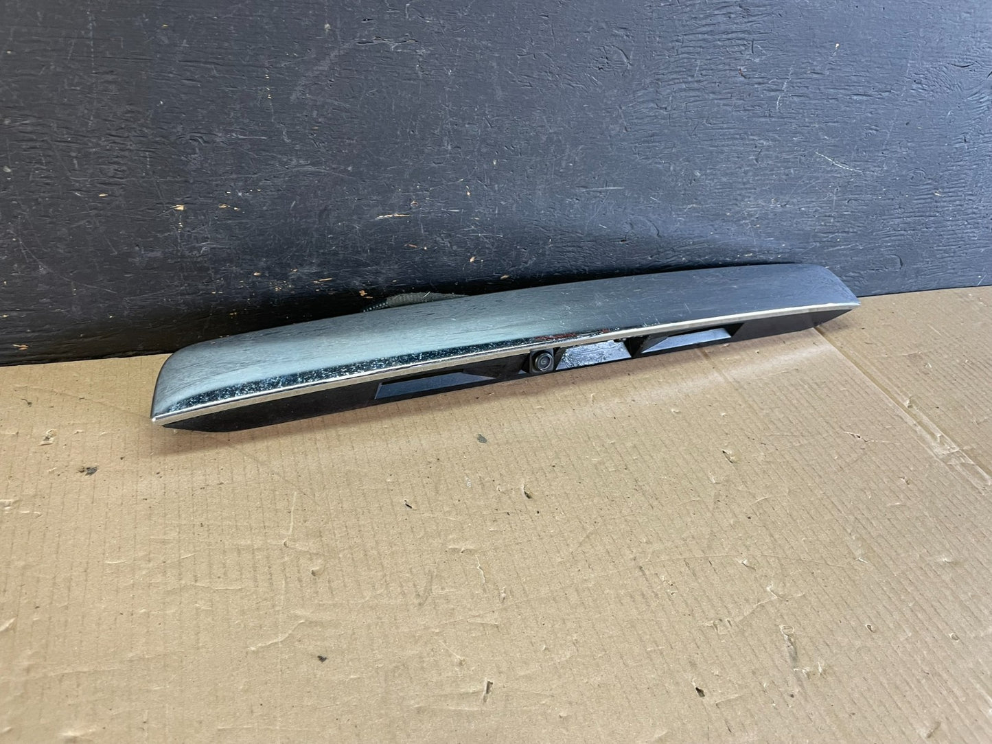 2013-2020 Nissan Pathfinder Rear Lift Gate Chrome Handle Moulding Camera AE36441