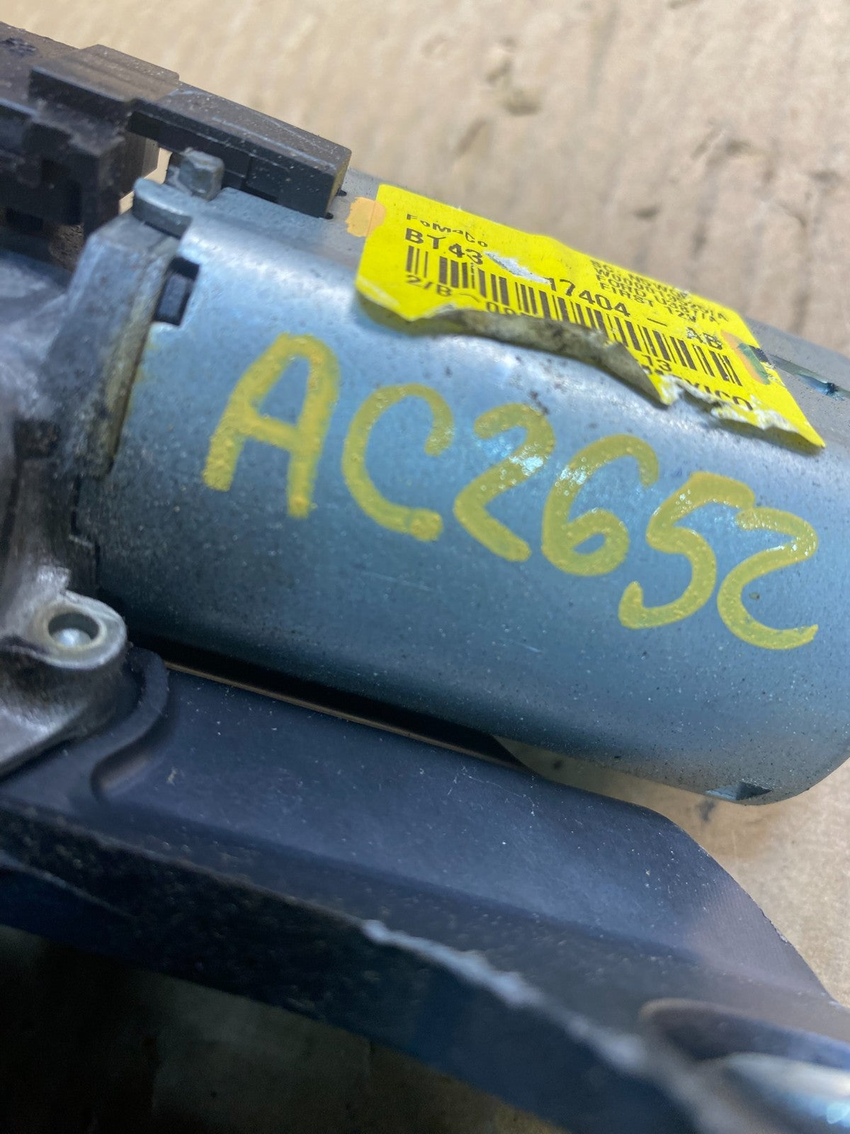 2011 to 2014 Ford Edge Licnoln MKX Rear Windshield Wiper Motor OEM ac2652 DG7