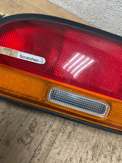 1991 1992 1993 Nissan 100NX Right Passenger RH Tail Light OEM aa8567  DG3