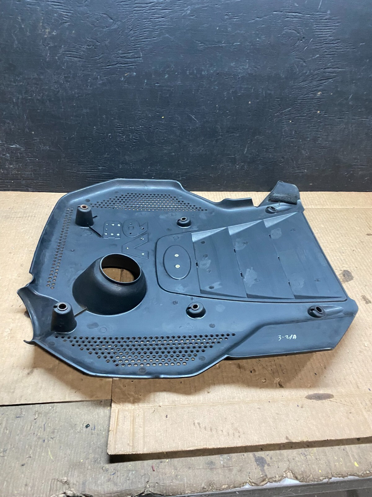 2006 to 2010 Hyundai Azera Sonata V6 Engine Motor Shield Cover G5817 DG17