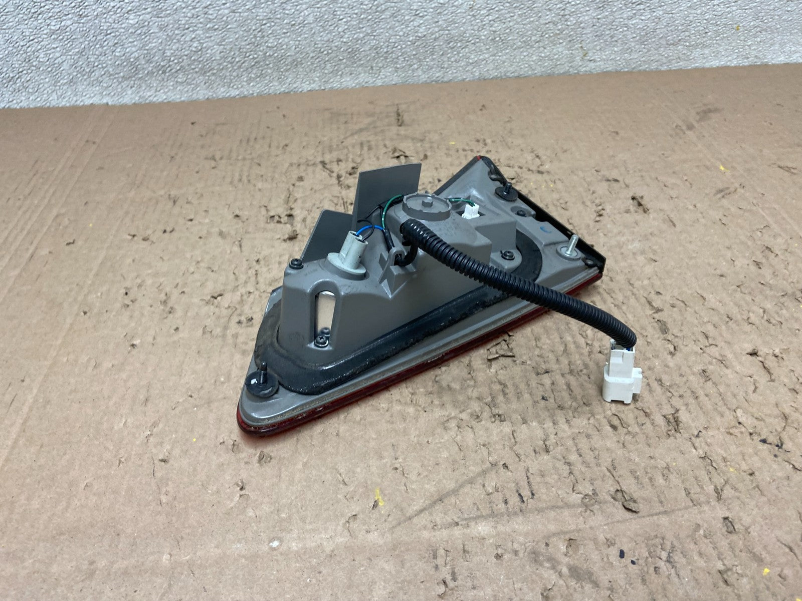 2009 - 2010 Lexus Is250 Is350 Left Driver LH Inner Tail Light Oem Y0602 GD4