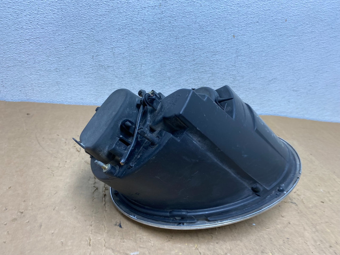 2002 2003 2004 Mini Cooper Right Passenger Side Headlight Halogen AD0641 DW4