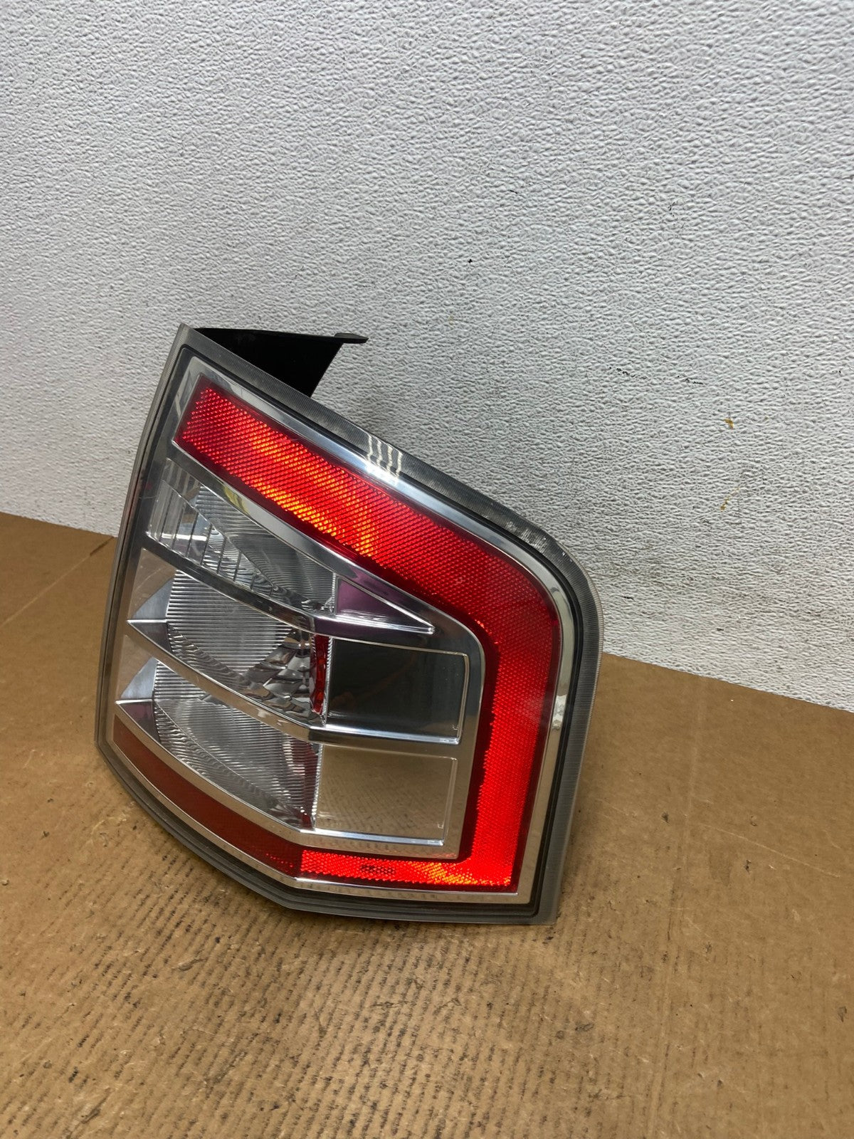 2007 to 2010 Ford Edge Tail light Right Passenger Rh Side AE0315 LK1
