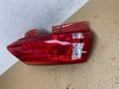 2010 to 2016 Cadillac Srx Left Driver Lh Side Tail Light AF9744 DW1