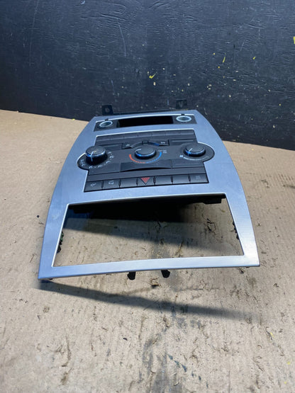 2008 to 2010 Jeep Grand Cherokee Center A/C Heater Climate Control OEM Q9369 DG3
