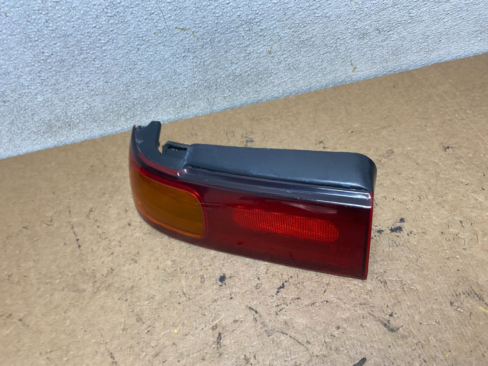 1992 to 1997 Subaru SVX Left Driver LH Side Tail Light S7620 DW1