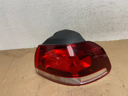2010 to 2014 Volkswagen Golf & GTI Hatchback Right Side Tail Light AE9240 LK0