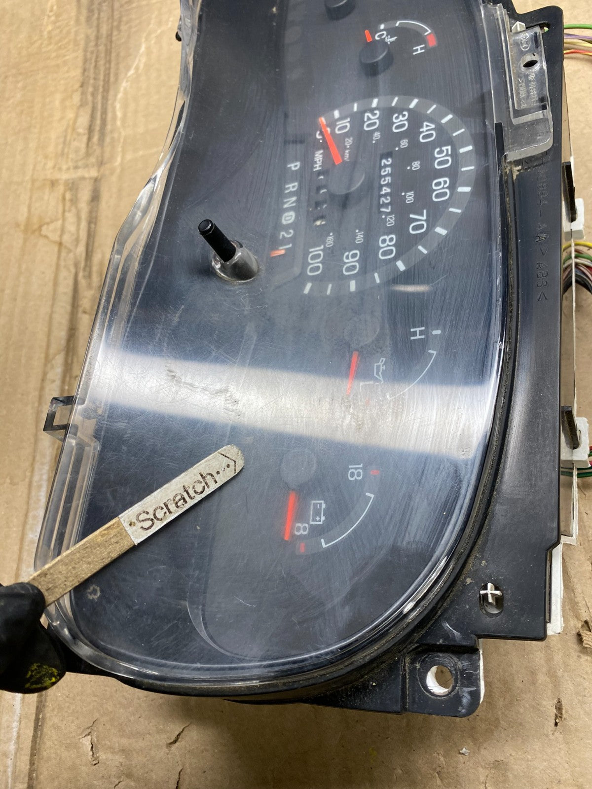2001 - 2002 Ford Econoline E250 E350 Van Speedometer Instrument Cluster X2069 DG5