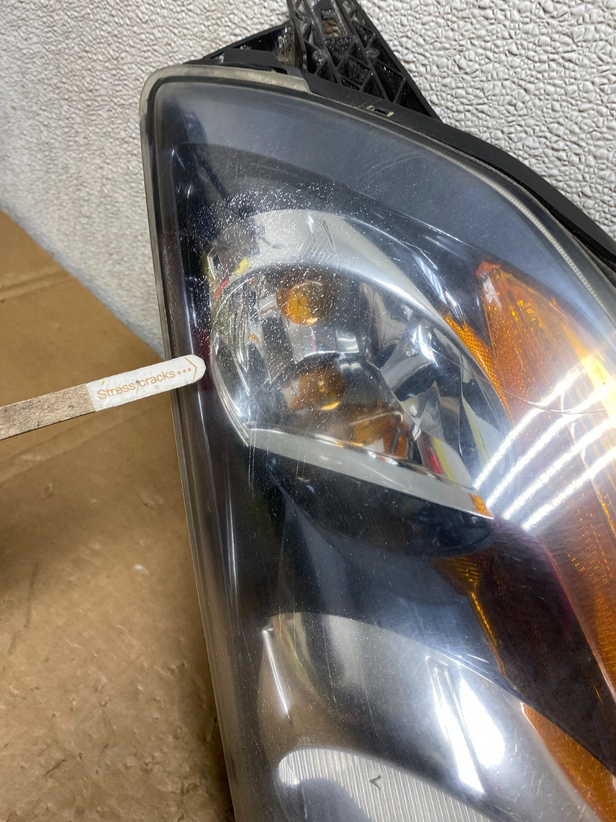 Sedan 2007 2008 2009 Nissan Altima Left+Right Set Headlights V8295 DW5