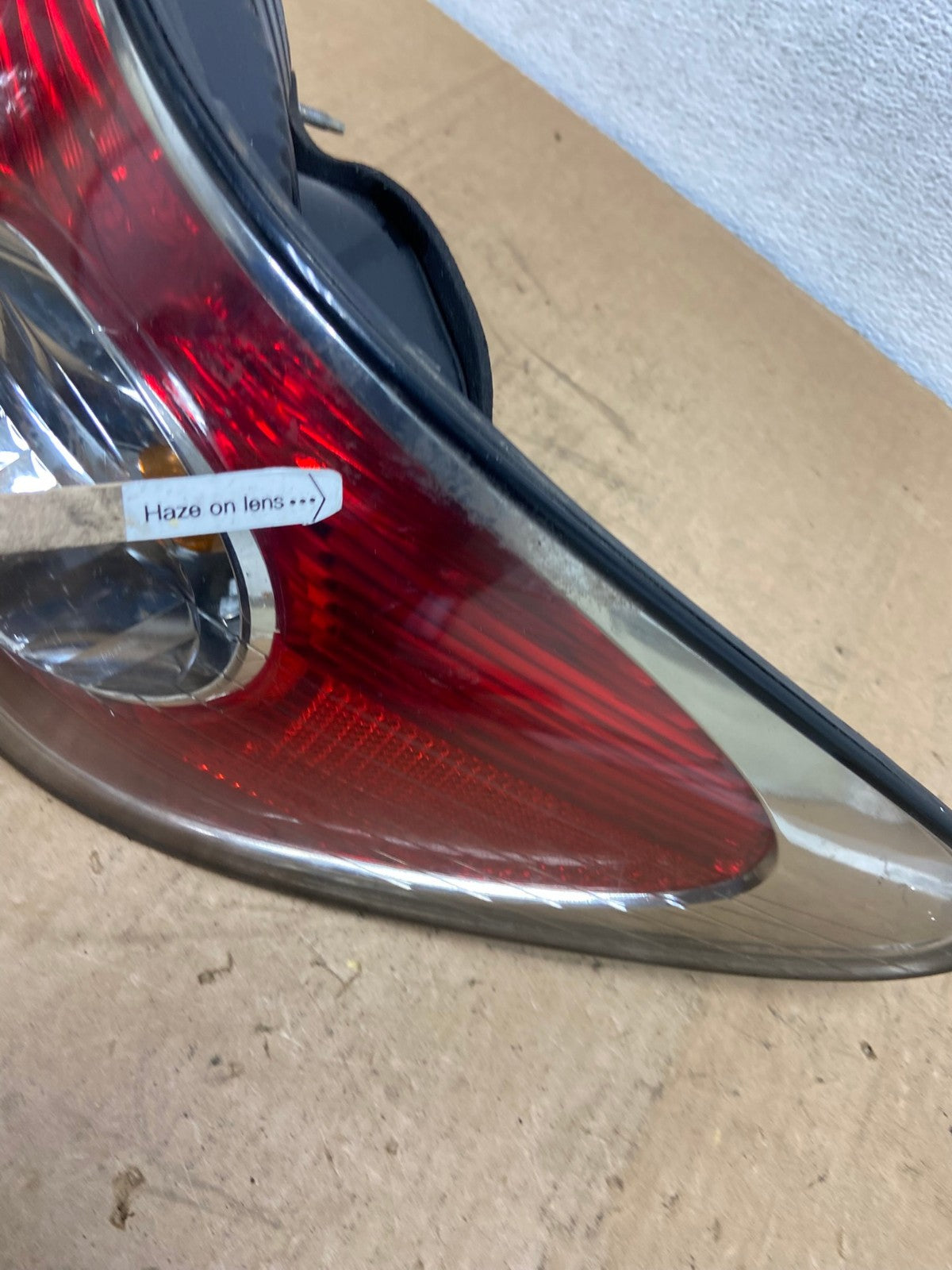 2002 to 2004 Lexus ES300 ES330 Right Passenger Side Tail Light AD1307 LK5