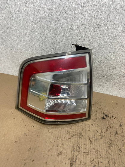 2007 to 2010 Ford Edge Tail light Left Driver Side AF7240 LK0