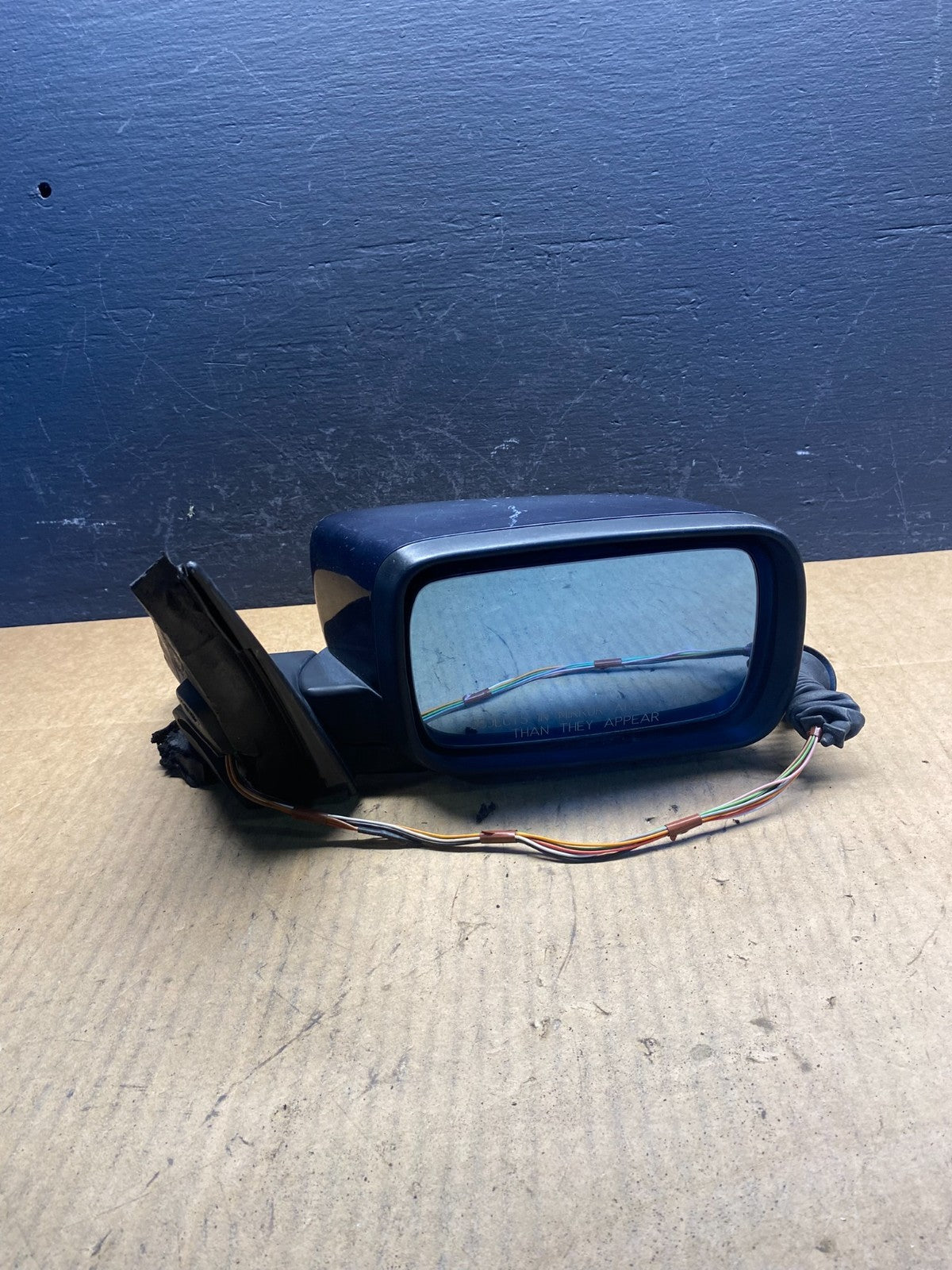 1998 - 2003 BMW 528i 530i E39 Right Passenger RH Side Door View Mirror AC4239 DG9