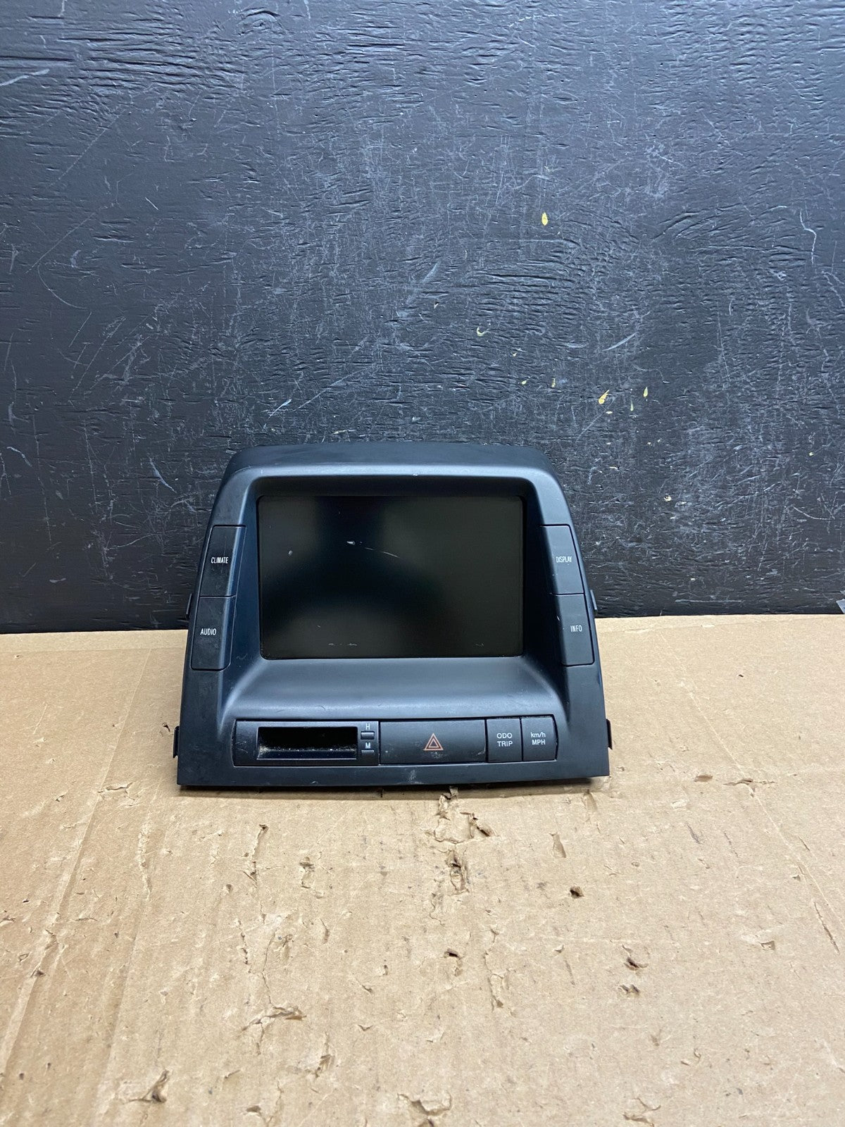 2004 to 2005 Toyota Prius Radio Stereo Receiver Screen Display AD6849 DG0
