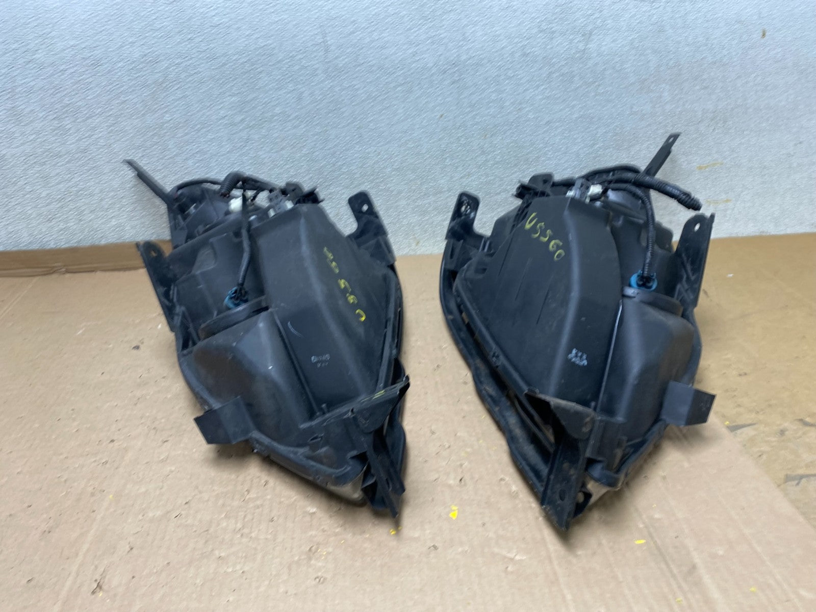 2005 2006 2007 Honda Odyssey Left+Right Set Halogen Headlights U8560 DW13