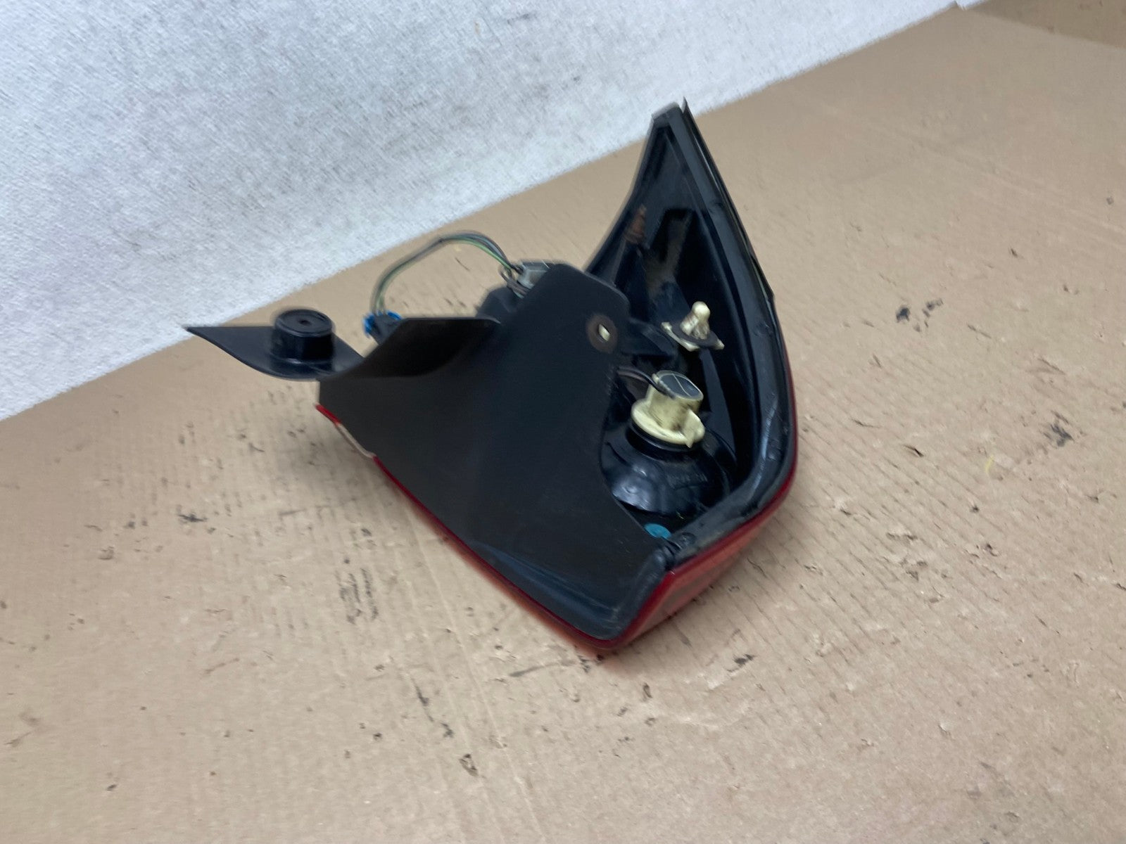 2004 2007 Chevrolet Malibu Hatchback Right Passenger Side Tail Light AF5951 LK5