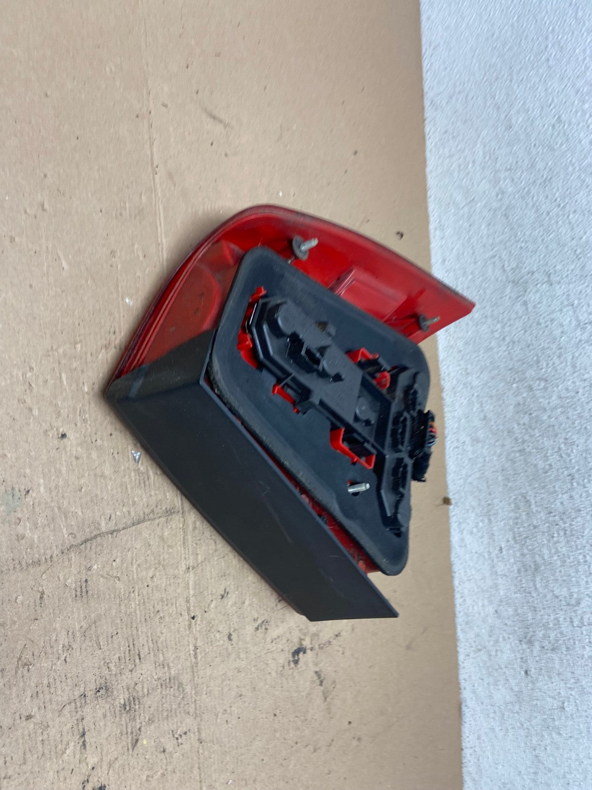 1999 to 2003 Volkswagen Jetta Sedan Left Driver Tail Light AF4884 LK4