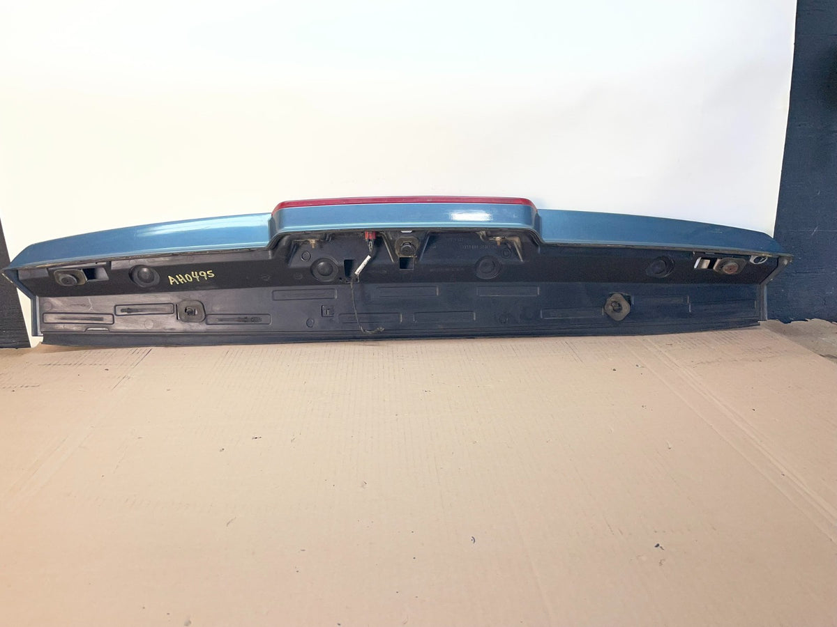 2007-2014 Chevrolet Tahoe Suburban Yukon Spoiler Wing 3rd Brake Light AH0495 DG3