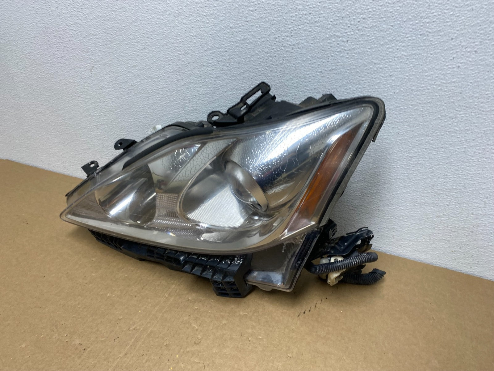 2006 to 2010 Lexus IS250 IS350 Left Driver LH Side Headlight AC1093 DW1