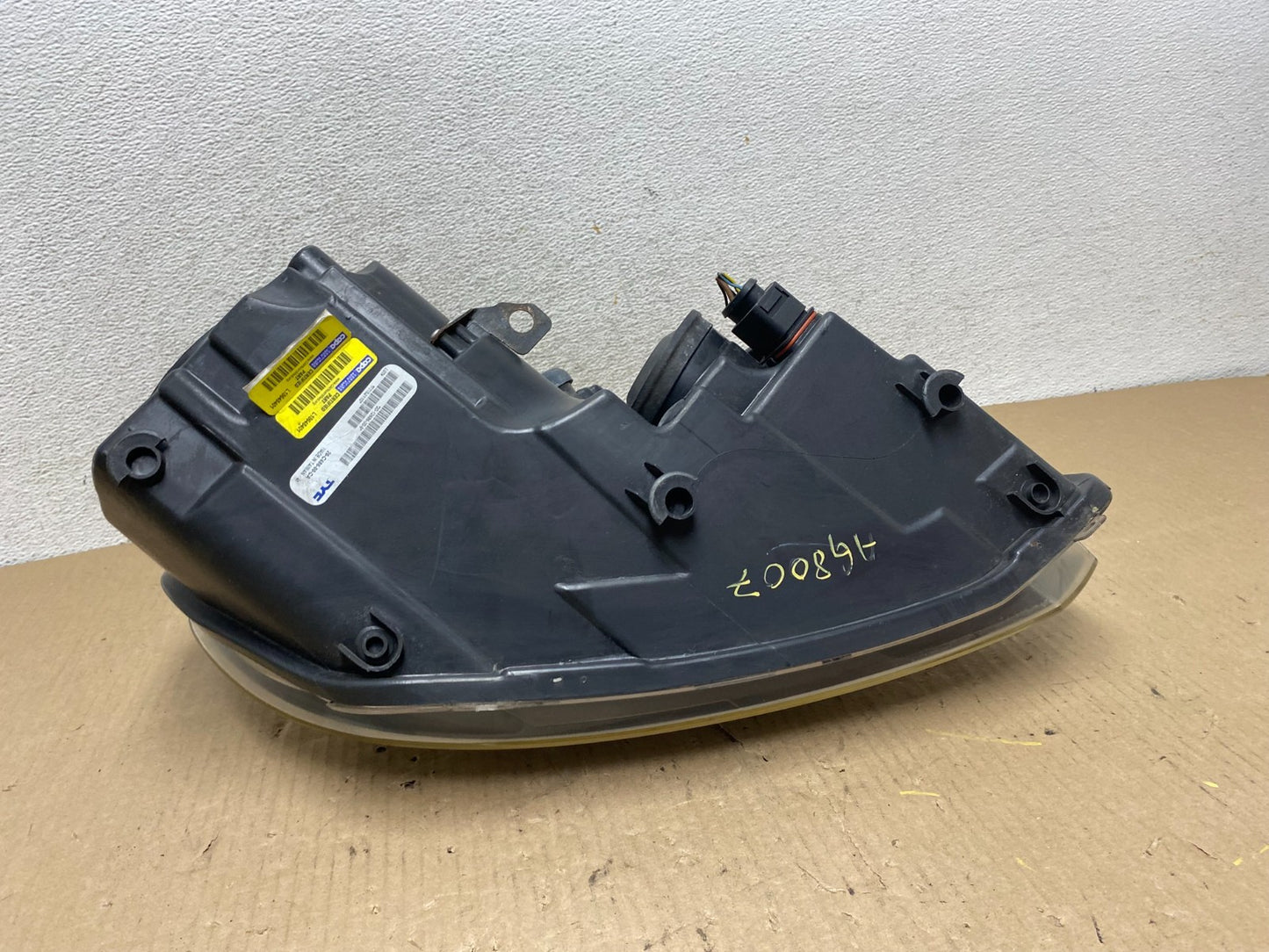 2010-2014 Volkswagen Golf MK6 GTI Left Driver LH Halogen Headlight AG8007 DW5